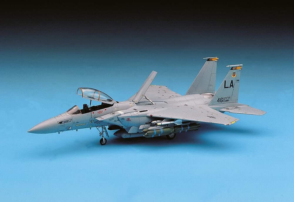 Amazon | アカデミー 1/72 アメリカ空軍 F-15E ストライクイーグル