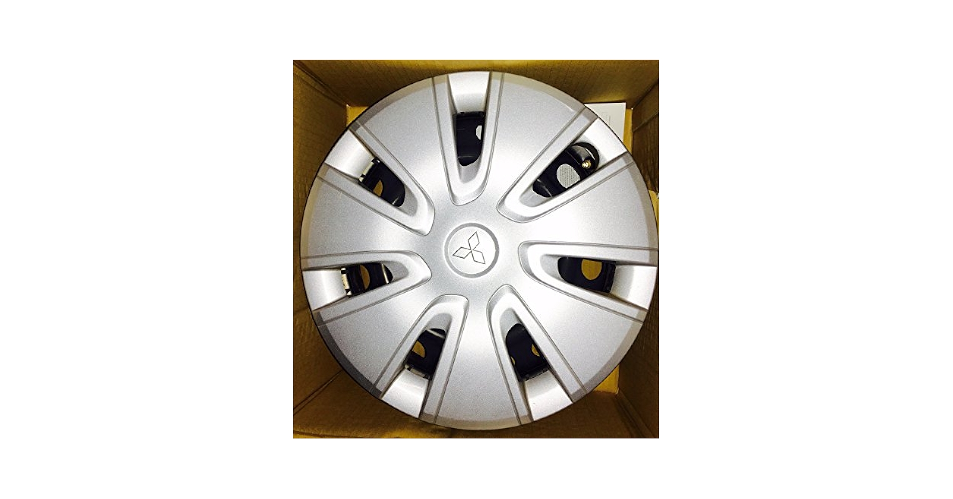 Amazon.com: Genuine MITSUBISHI Wheel Cover/Hub Cap 4252A018