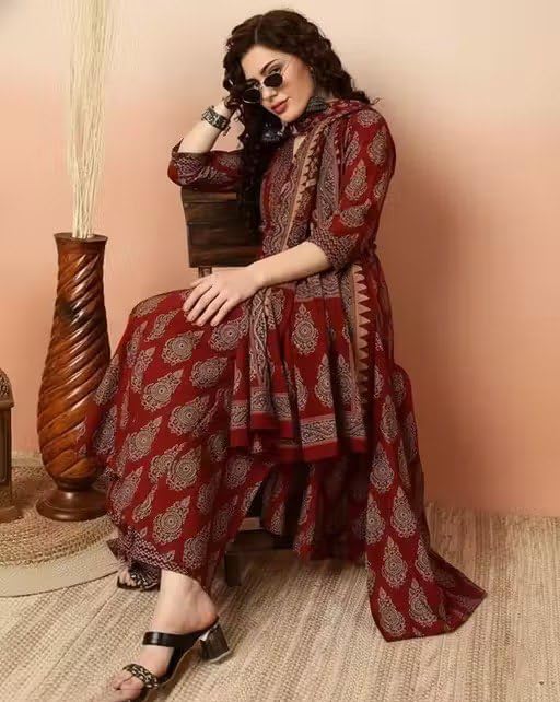 Image of Women's Slub Rayon Paisley Print Anarkali Kurta Pant with Dupatta