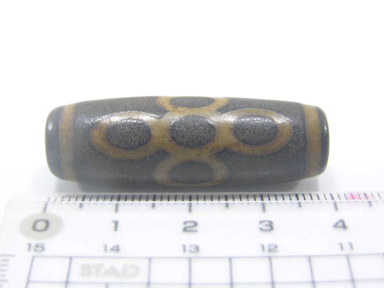 Amazon.co.jp: 【特殊天珠】閃電五眼天珠（せんでんごがんてんじゅ