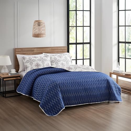 Image of Modern Threads Soren 3-Piece Multicolor Medallion Quilt Set, Soft Lightweight Cotton Bedspread with Reversible Design and 2 Pillow Shams, Bohemian Blue, King