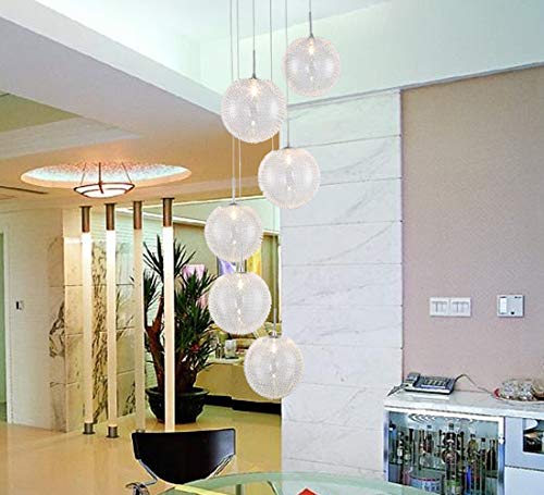 Suspension luminaire escalier design nordique pour sublimer votre salle à manger