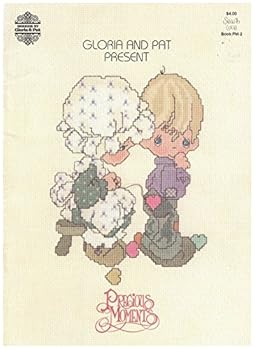 Paperback PRECIOUS MOMENTS: Sew In Love Book