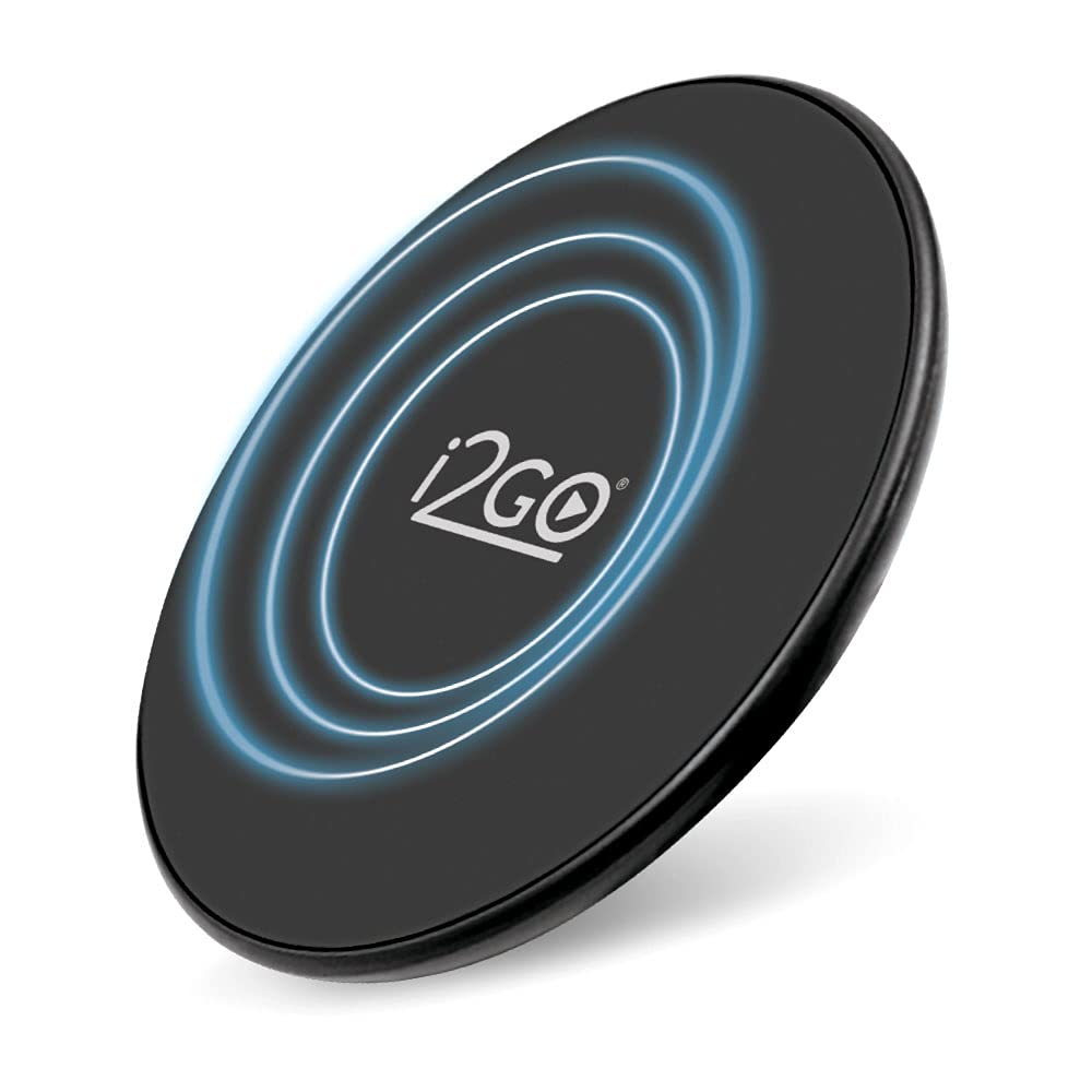 Smartphone wirelessly charging on the I2GO PRO 10W Wireless Charger