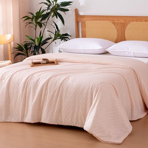 Image of Amazon Basics Cooling Comforter, Soft Lightweight Waffle Weave Blanket for Hot Sleepers, Summer & All Season Bedding to Keep Cool for Night Sweats, 90 inchx90 inch, Queen, Pink