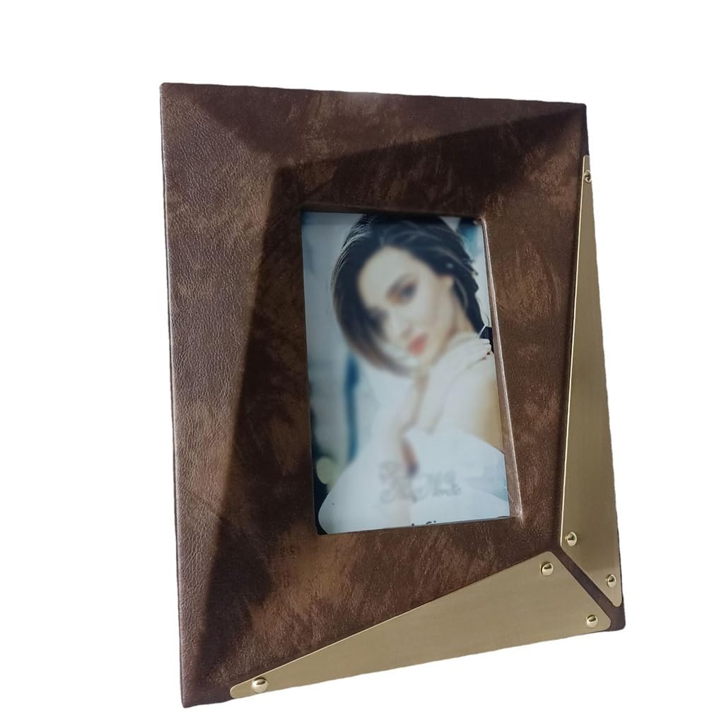 Cadre photo en cuir idéal pour une décoration de table chaleureuse