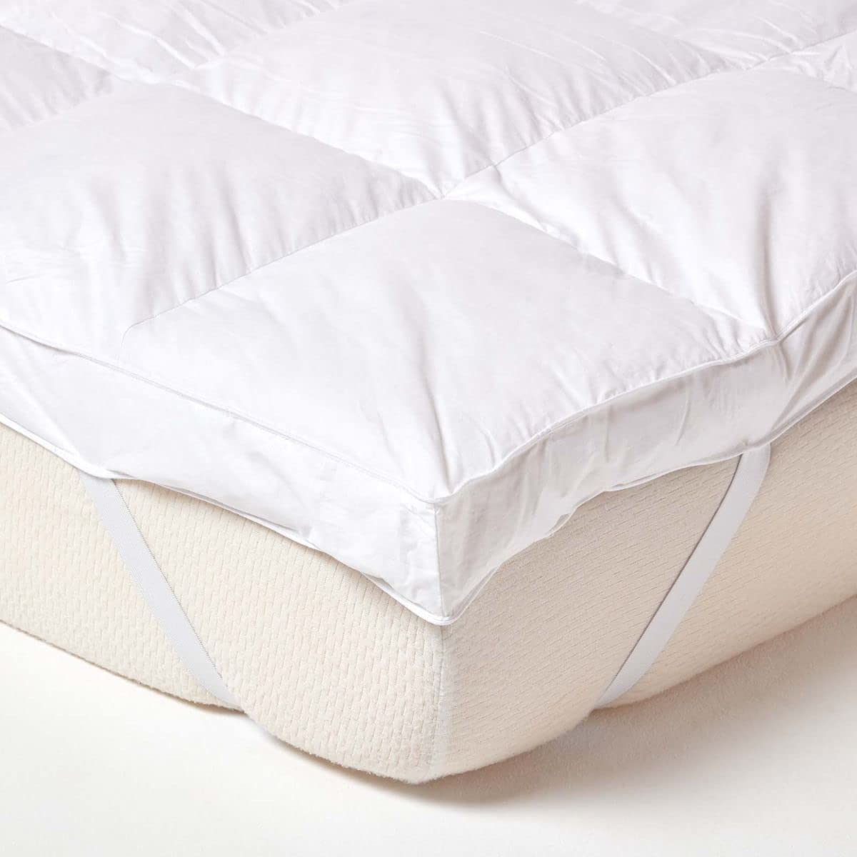 Sleepmore Mattress Topper, Soft Filling 500GSM, Microfiber, White (180x200cm)