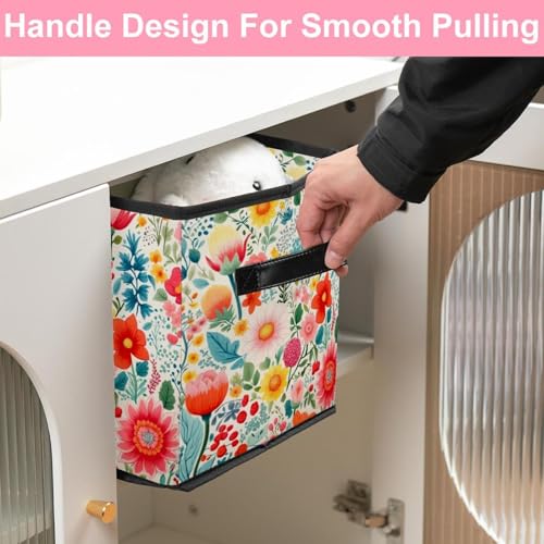 Placard surchargé ? Solutionnez le désordre avec la boîte de rangement florale pliable