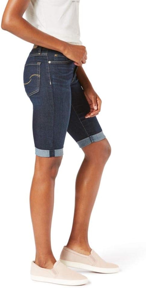 Signature by Levi Strauss & Co. Gold Women's Mid-Rise Bermuda Shorts 80% Cotton, 18% Polyester, 2% Elastane
