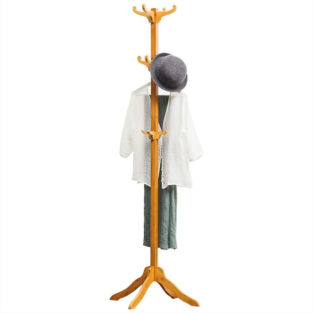 Portemanteau arbre en bois dans votre entrée pour organiser chapeaux et manteaux de famille