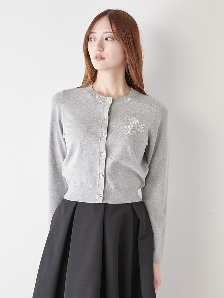 Amazon | フラワーモチーフワンポイントカーデ SWNT252019GRYF Amazon | フラワーモチーフワンポイントカーデ SWNT252019GRYF