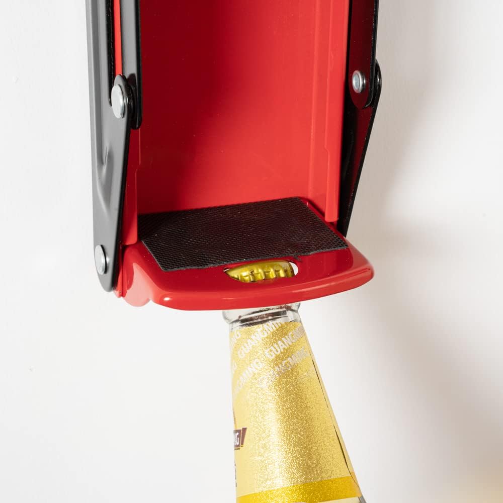 Restaurantware Met Lux Soda Can Crusher For 12/16 Ounce Cans 1 Wall Mountable Plastic Bottle Crusher - Rotatable Cushion Grip Handle Heavy-Duty Red Steel Can Smasher Built-In Bottle Opener