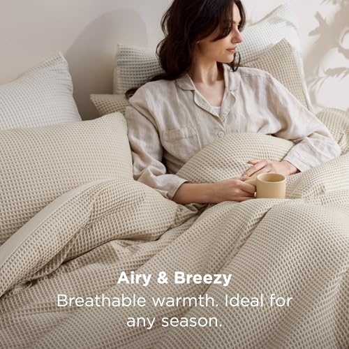 Image of Bedsure Queen Bedding Comforter Set Beige, Waffle Breathable Bedding Set, All Season Comforter with 3 Pieces, 1 Waffle Weave Comforter (90 inchx90 inch) and 2 Pillowcases (20 inchx26 inch)