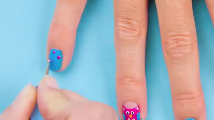Amazon.com: Klutz Nail Style Studio Book Kit : Eva Steele-Saccio