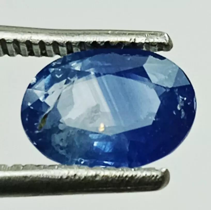 1.85Cts 100% Unheated Bicolor Sapphire oval Shape Loose Gemstone for Jewellery Making
