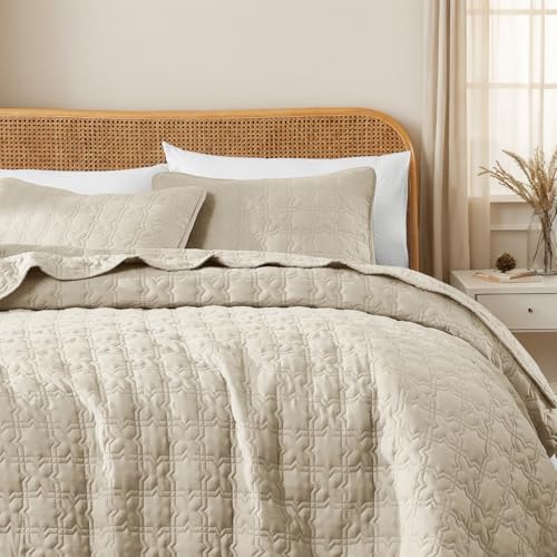 Beige King Size Quilt Bedding Sets with Pillow Sham, Summer Lightweight Soft Bedspread Coverlet, Netural Farmhouse Country Textured Quilted Blanket Thin Comforter Bed Cover, 3 Pieces, 104x90 inches