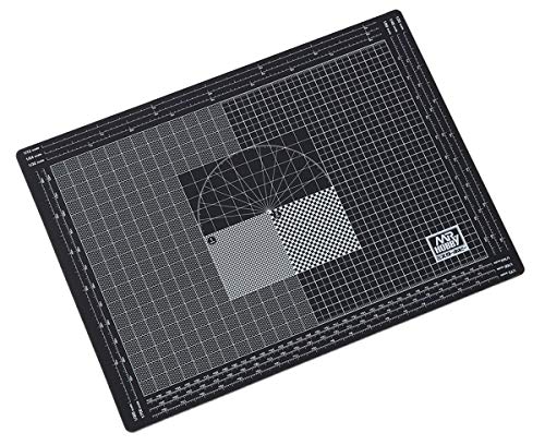 Tapis de découpe Mr. Hobby GSI Creos au format A4 pour le modélisme