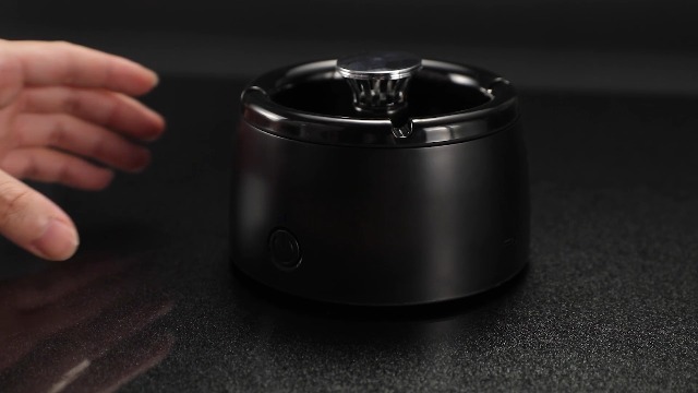 FLOVERKITY Smokeless Ashtray Air Purifier Clean Air Ashtray Smoke Eater Ashtray, Smokeless Ashtrays for Cigarettes indoor, Smokeless Ashtray for Home, Outdoor(Black)