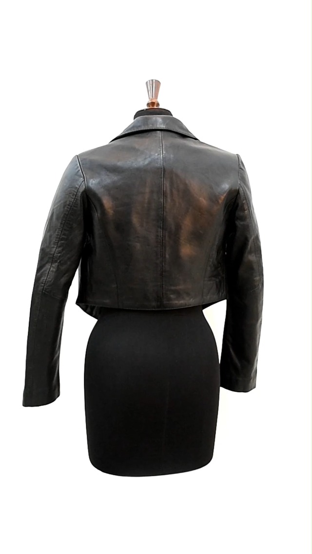 新品 Eaphi slit button flare bolero jacket Stretch fabric bolero jacket | Gaudì