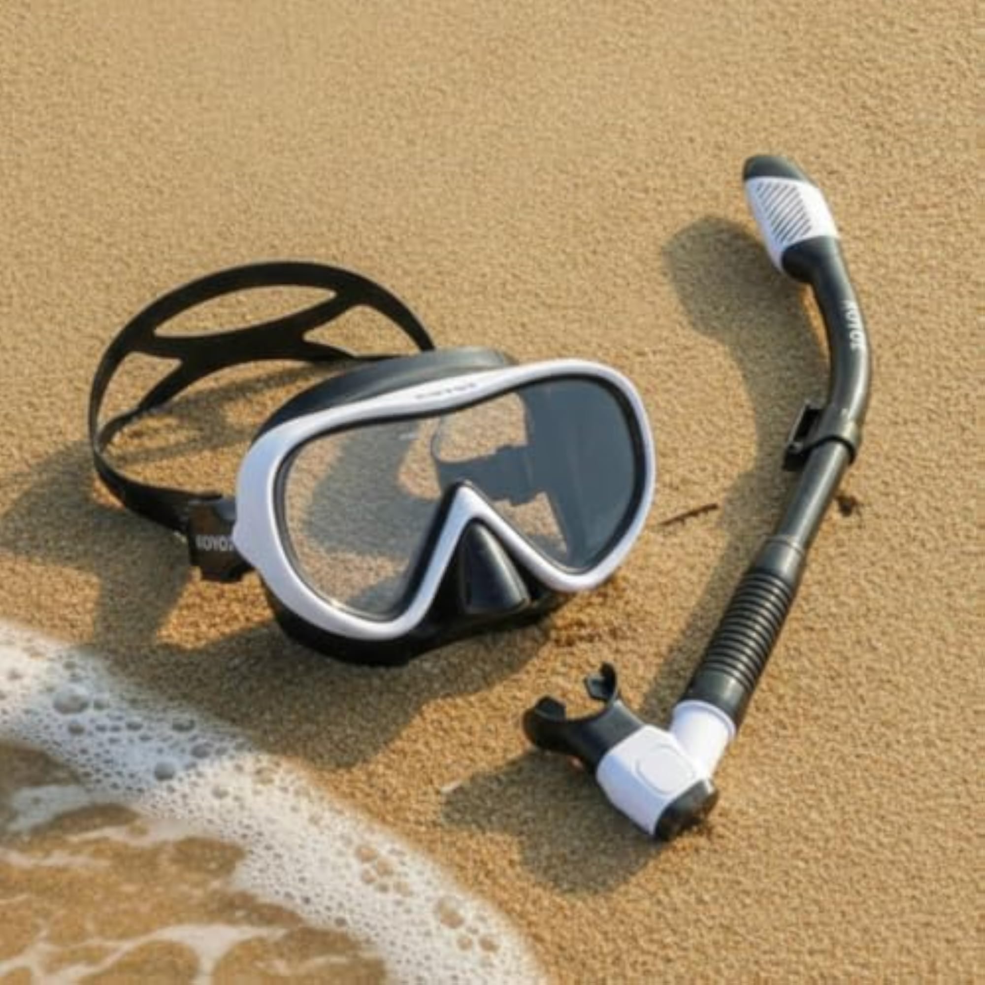Tempered Glass Snorkeling Mask and Snorkel Set, Wide View