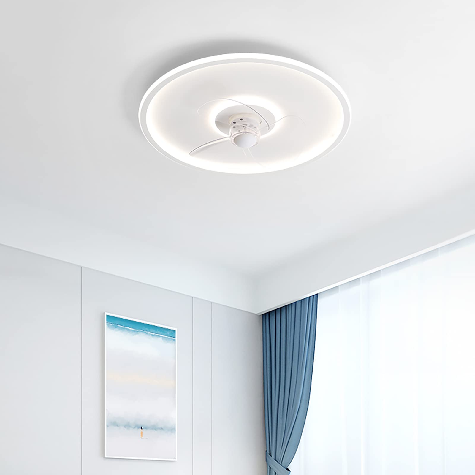 Ventilateur de plafond avec éclairage blanc au design épuré et télécommande