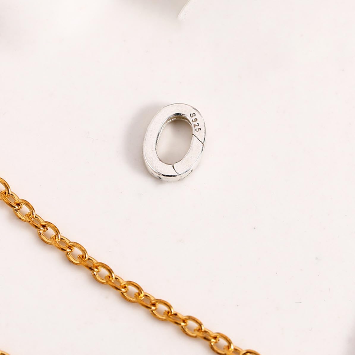 Healifty 2pcs Silver Oval Necklace Clasps with Spring Mechanism and Compact Design, Jewelry Making Supplies for Bracelets and Necklaces, for Travel and Special Events