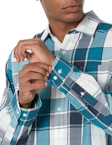 Image of Amazon Essentials Men's Regular-Fit Long-Sleeve Casual Poplin Shirt, Button Front, Business Casual, Collared