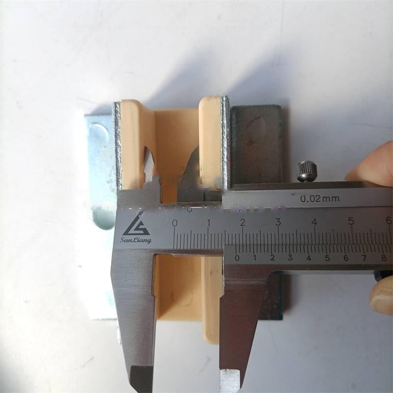 4PCS Elevator Counterweight Guide Shoe Length 80mm Groove Width 16mm 80x16 80x16 Use for