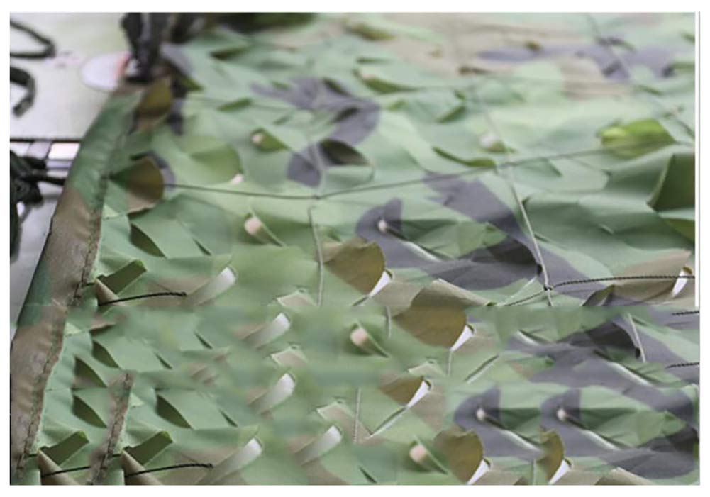 Filet de camouflage pour ombrager une terrasse et se protéger du vis-à-vis