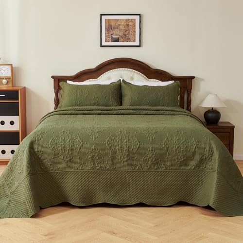 Image of EVENHUG Oversized King Bedspreads California King Quilt Set with Pillow Shams Extra Wide Large King Size Quilts Lightweight Coverlet Bedding Sets Olive Green 120 inchx120 inch