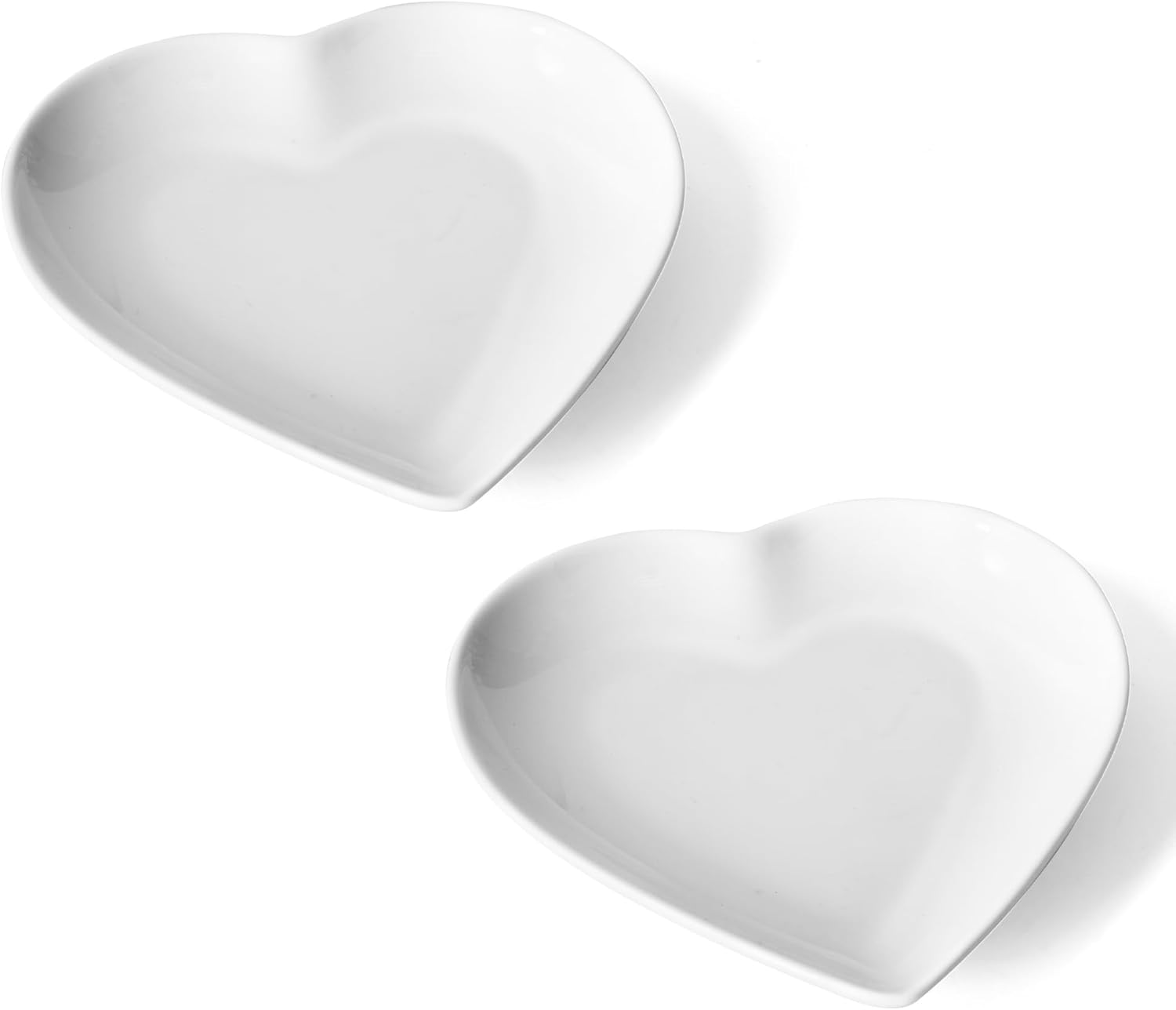 8 Inch Heart Shape Plate with Christmas Pattern, Ceramic Tray for Serving Appetizer, Cake, Candy and Holiday Dishes, for Holiday Table, Christmas Party or Festival Celebrations, Set of 2, Red Berries