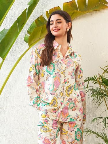 Ensemble kurta imprimé résistant aux plis pour un style sans effort