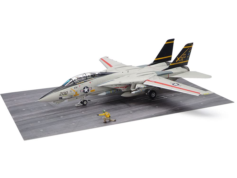 Amazon.com: Tamiya 1/48 Grumman F-14A Tomcat Carrier Launch Set