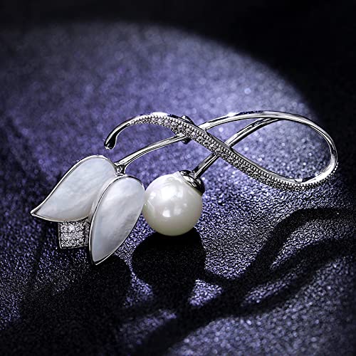 Image of 14K Gold Tulip Flower Brooch, Delicate Moissanite and Natural Freshwater Pearl Corsage,Perfect for Elegant Dressing
