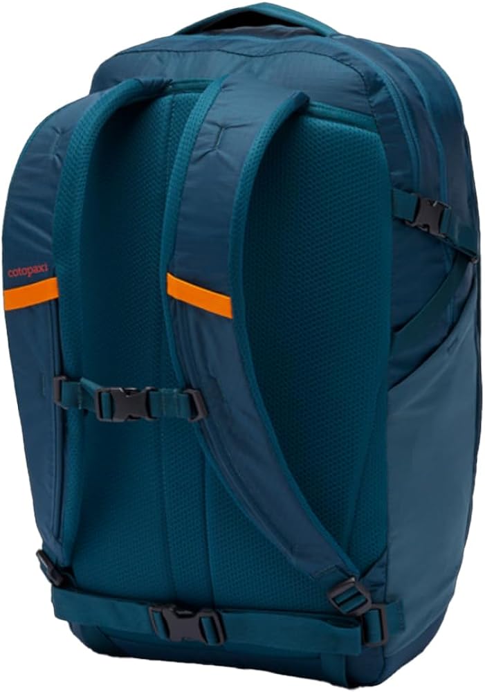 Amazon.com: Cotopaxi Mente 32L Daypack - CADA Dia, Abyss : Sports