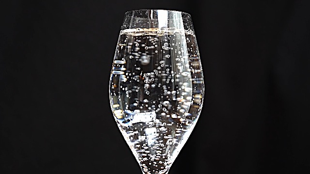 Amazon.co.jp: 天然シリカ炭酸水 Gaivota(ガイヴォータ