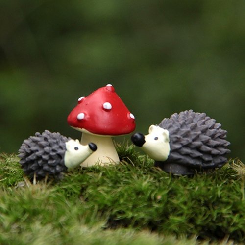 Liuqingwind 698535-GARDENDECOR Miniature Fairy Gardens Accessories 3Pcs/Set Garden Moss Resin Crafts Artificial Mini Hedgehog Red Dot Mushroom cover