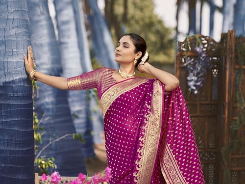Image of MANOHARI Women's Trendy Banarasi Satin Silk Woven Saree with Heavy Jacquard Work, Elegant Design, Silk Saree with Maching Lace Border Unstitched Blouse Piece for Weddings & Festive Occasions