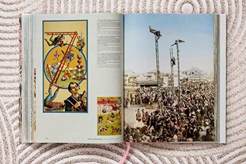 Japan 1900: A Portrait in Color / Ein Portrat in Fabre / Portrait En Couleurs