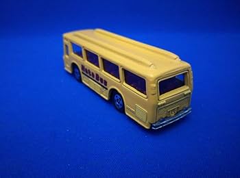 トミカ　NO.1 フソウ　ハトバス Amazon.co.jp: トミカ No.1 ふそう はとバス やまぶき色 水色窓