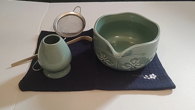 Amazon.com: JUL WIND Matcha Whisk Set, Ceramic Matcha Set Includes