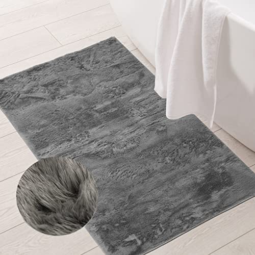Teppich-Traum Dunkler Hasenfellimitat Bad-Teppich | waschbar | schön weich in anthrazit, 70x140 cm Teppich-Traum Dunkler Hasenfellimitat Bad-Teppich | waschbar | schön weich in anthrazit, 70x140 cm