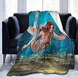 Die kuschelige Flanell-Fleecedecke setzt den perfekten Akzent für Ihre Couch, Ihr Sofa, Ihr Bett und Ihren Wohnraum. Mischen Sie es mit Ihrem Dekor, hängen Sie es über Ihre Couch, Ihr Sofa, Ihren Schnitt oder Ihr Bett, um Ihrem Zimmer Stil zu verleihen.