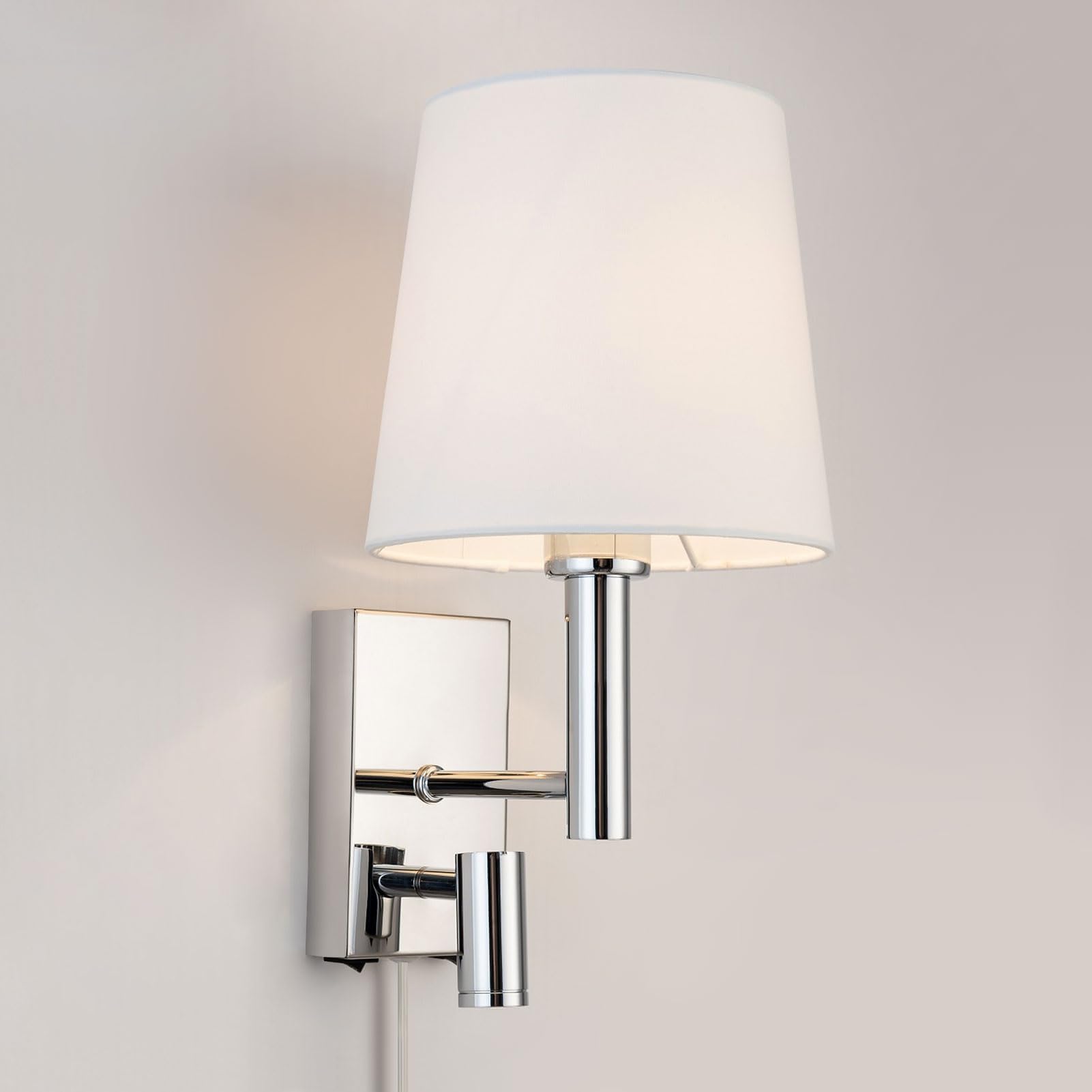 Plug-in Wall Light with LED Reading Light, E27/ES Indoor Bedside Wall Sconce Lamp with Switch and USB & USB-C Charging Ports Ideal for Bedroom Living Room Hotel