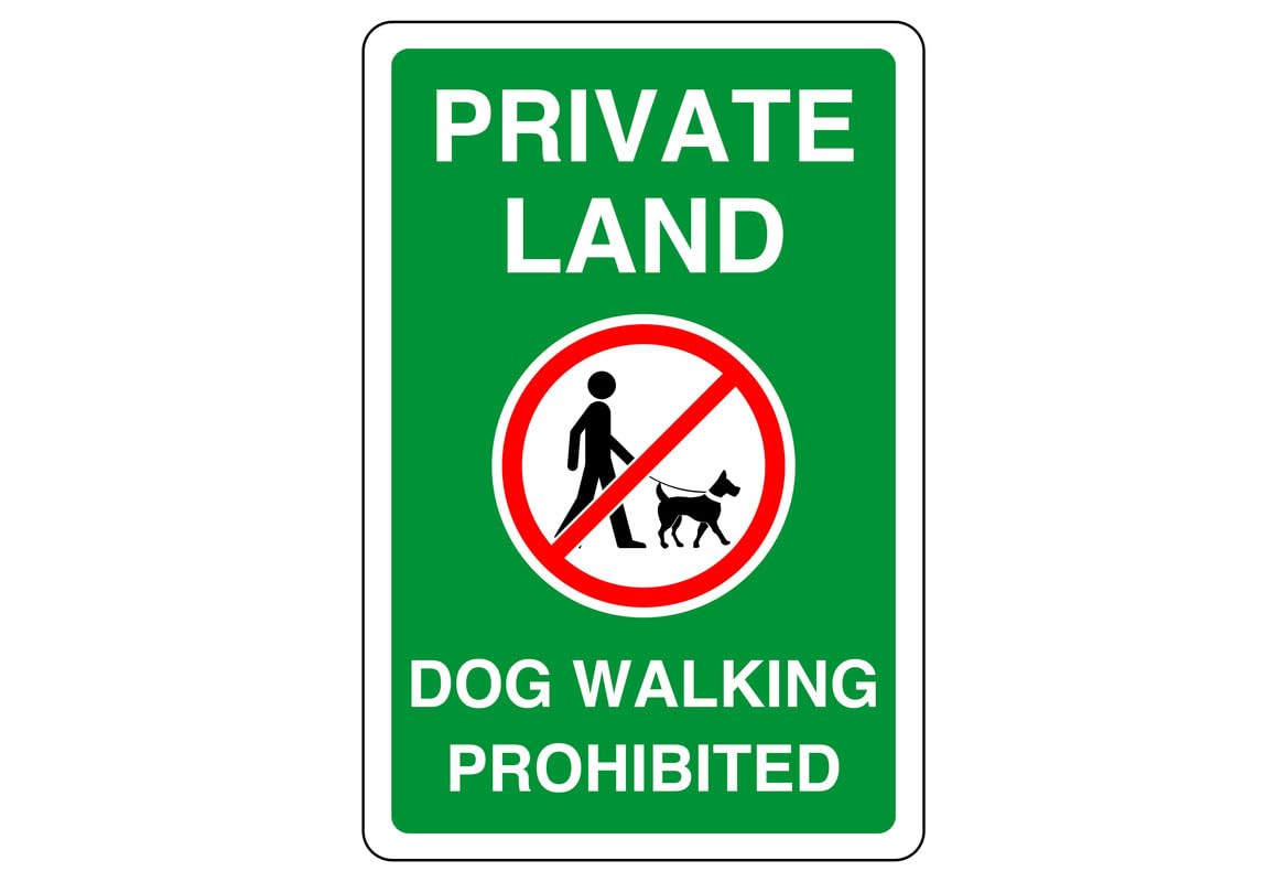 Private land dog walking prohibited- 3mm Aluminum Dibond high-visibility and durability for indoor/outdoor usage (300mm x 200mm) Ensures Safety Within 7m Viewing Distance.