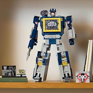 Amazon.co.jp - レゴ® アイコン トランスフォーマー：サウンドウェーブ 10358