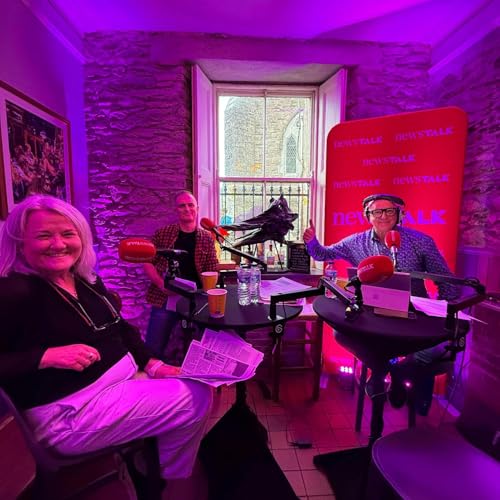 Bobby's Business Roundup with Francis Fitzgibbon & Majella O&rsquo;Sullivan Podcast Por  arte de portada