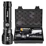 cree flashlight review [Weitere Lademethoden für diese Stärkste Groß 18650 Wiederaufladbar LED Taschenlampe ]: 1) Drücken / ziehen Sie den Kopf, finden Sie einen 3,5 mm Ladeanschluss, setzen Sie den Akku in die Taschenlampe, verbinden Sie das USB-Kabel mit dem USB-Gerät (wie Ladegerät, Netzteil, Computer) Holen Sie sich die Batterie mit Strom. 2) Setzen Sie den Akku in das Ladegerät ein, um den Akku aufzuladen. Und unser Ladegerät kann viele Arten von Akkus aufladen: 14500 18650 26650 usw.