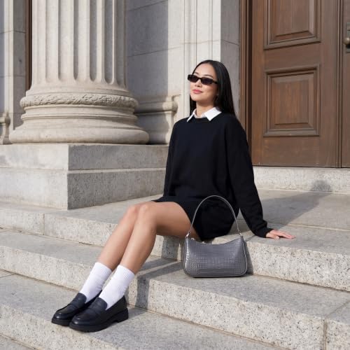 CUSHIONAIRE Bard Penny Loafer
