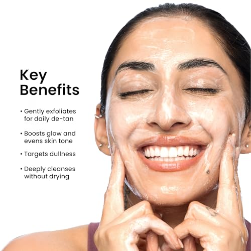 Image of Foxtale Super Glow Detan Face Wash with Vitamin C & Papaya enzyme, Tan Removal, Brightens & Reduces Pigmentation, Gentle Exfoliation | Face Wash for Men & Women | All Skin Types - 150ml